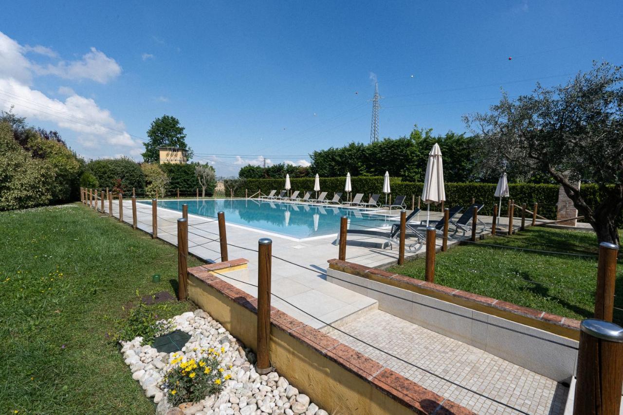 Villa Agriturismo Armea à Desenzano del Garda Extérieur photo